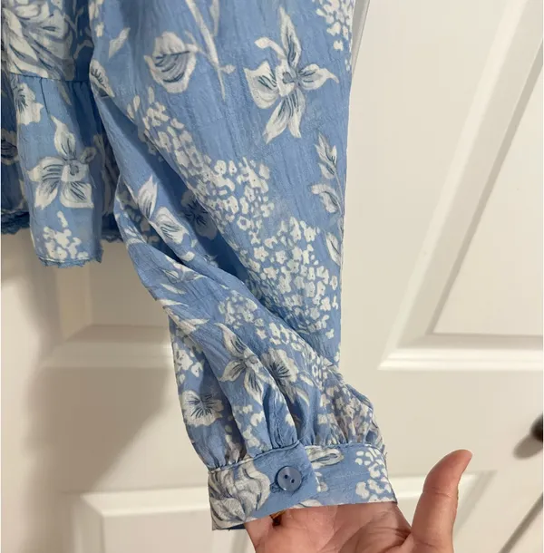 Macy's Light Blue Floral Ruffle Blouse - Image 8