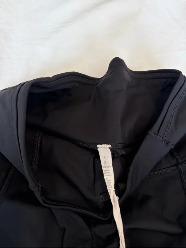 lululemon athletica Black High-Rise Leggings with Side Pocket - Image 4