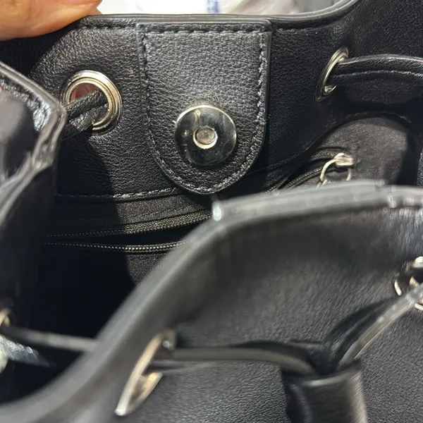 CHAPS Dresden Mini Bucket Bag - Image 5