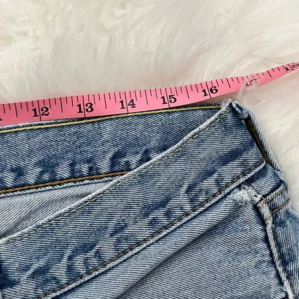 Levi’s Y2K 505 Relaxed Fit Lighter Wash Jeans DIY 35x27 - Image 7