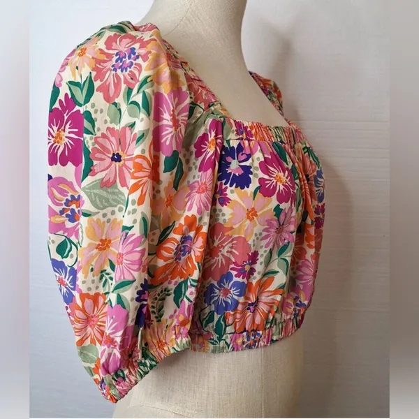 Anthropologie Abel the Label Floral Pink & Cream Puff sleeve crop size small - Image 3