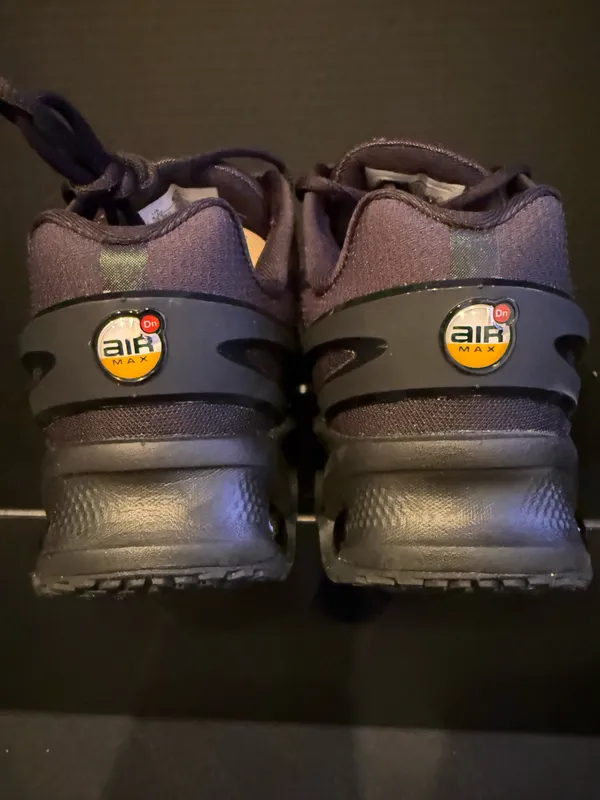 Nike Air Max DN8 size 6W/4.5Y - Image 5