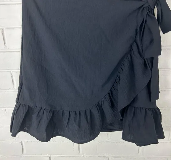 Pink Lily Classic Black Faux Wrap Ruffle Skirt Size M - Image 5