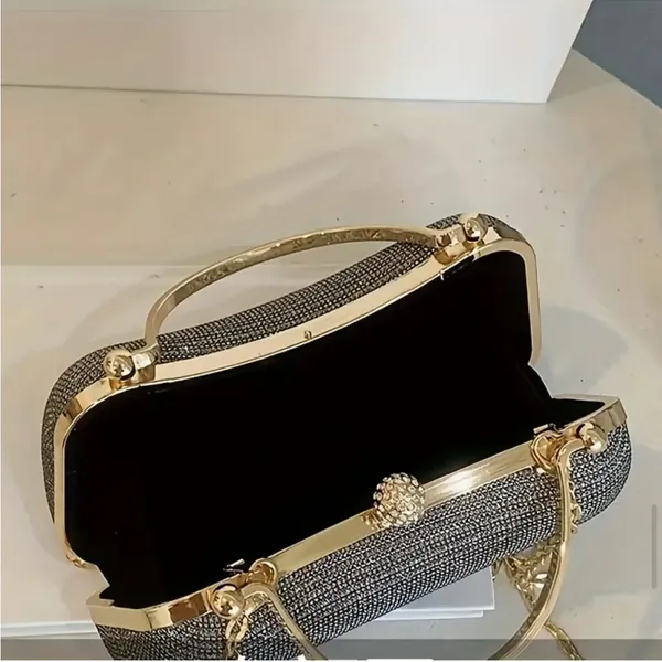 Elegant Unbranded Black Evening Bag - Image 7