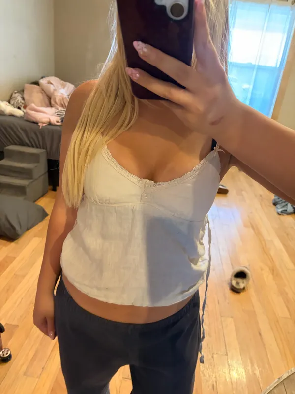 Brandy Melville Tank Top Light Pink Beige - Image 2