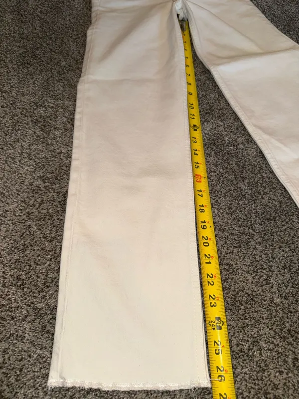 RE/DONE 70s Stove Pipe High Rise White Jeans Size 24 - Image 2