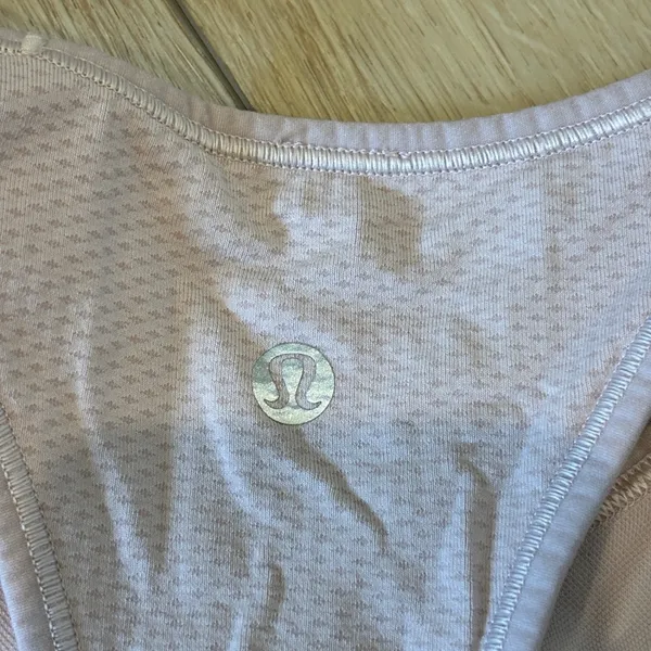 Lululemon high neck sports bra - Image 3