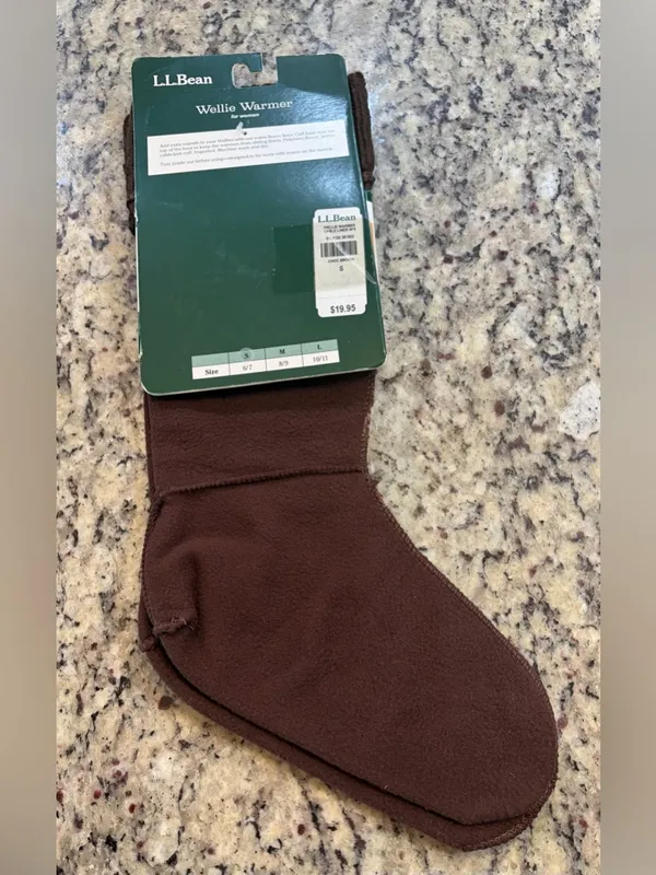 L.L. Bean Women’s Wellie Warmer Socks in Dark Brown - Image 3