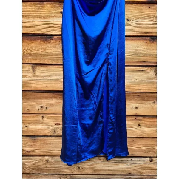 NWT Elliatt Blue Satin Halter Neck Maxi Dress Size M - Image 8