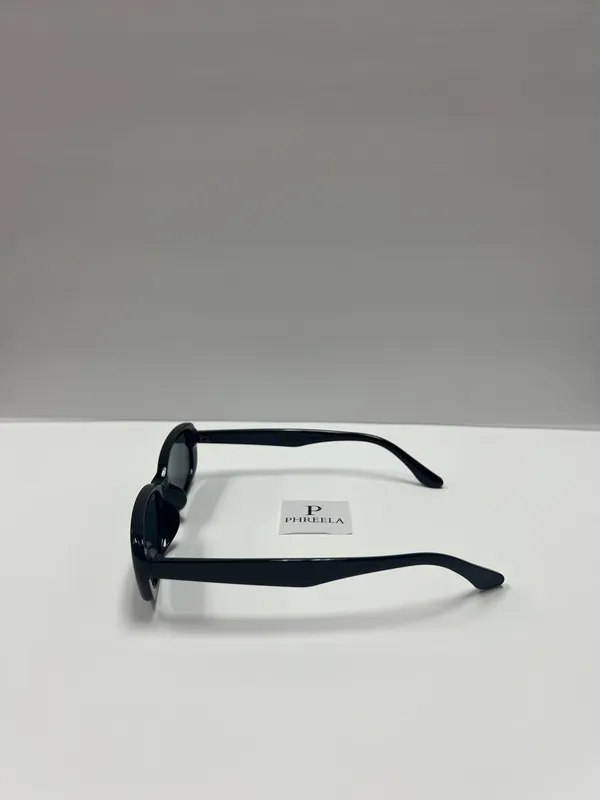 Slim 90s black sunglasses / retro 90s sunglasses - Image 3