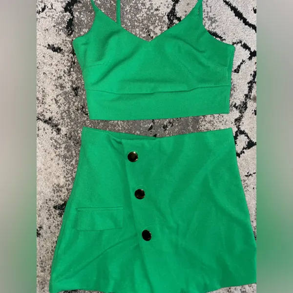 ⚠️SOLD⚠️Green party set Green Size XS - Image 3