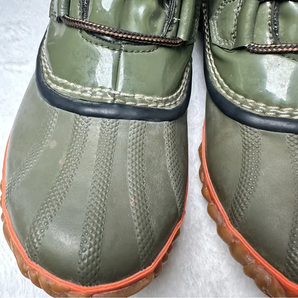 Sorel Waterproof Out And About Green Olive and Orange Winter Ankle Boots - Image 16