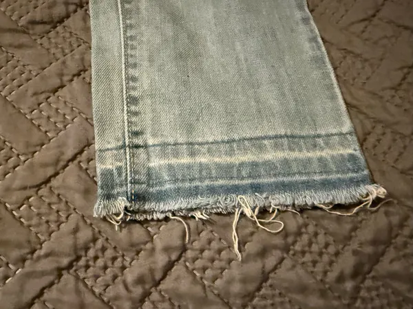 By Together Distressed jeans - Image 3