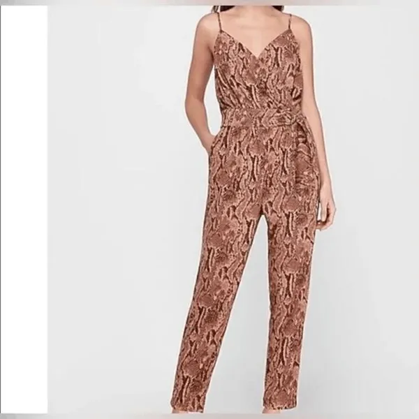 Express Brown Tan Snakeskin Print Belted Wrap Stretchy Jumpsuit Large‎ - Image 10