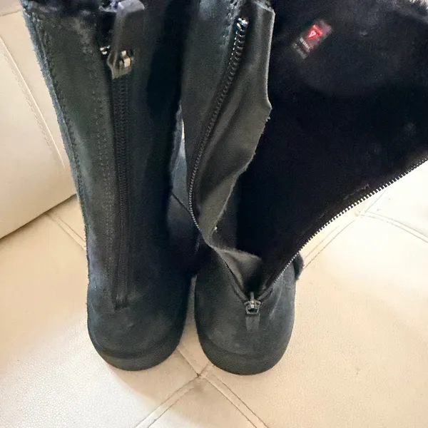 Vibram Women's Black Winter Boots - Image 10