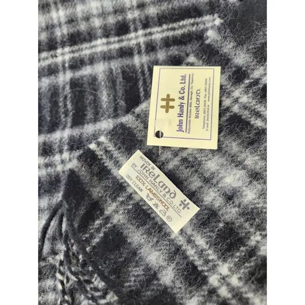 NWT John Hanly & Co Woven in‎ Ireland 100% Lambswool Scarf Black Plaid Fringe - Image 4