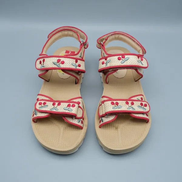 Wild Pair Kirsche Raffia Sandals 7 Tan Red Cherry Embroidered Platform Flatform - Image 2