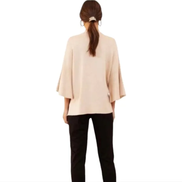 Modern Citizen Fernanda 3/4 Bell Sleeve Sweater‎ in Hunter Green Small - Image 8