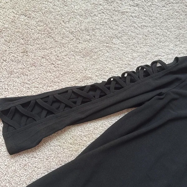 89 & Madison Top Black Size M - Image 5