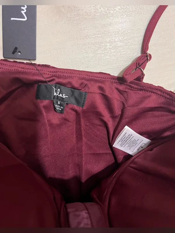 Lulus NWT Women Small Red Floral Velvet Corset Top Vampire Whimsigoth Romantic - Image 7