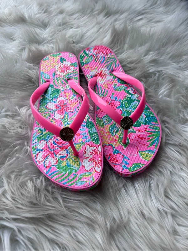 Lily Pulitzer Pink Multi Color Flip Flops Size 8 Women's - Image 2