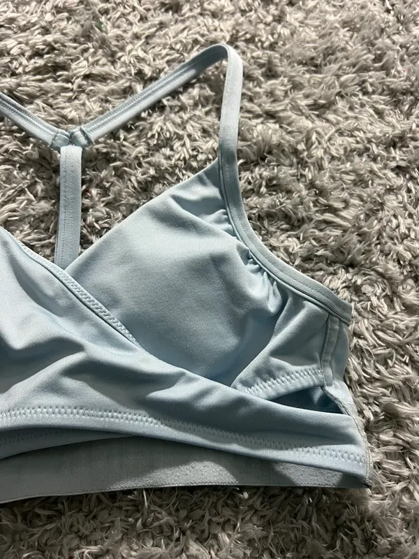 PINK - Victoria's Secret Cross Cross Sports Bra - Image 2