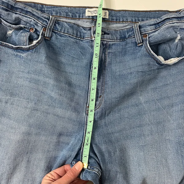 Abercrombie & Fitch Ankle Straight Jeans Plus Size 18 Short Light Wash Denim - Image 5
