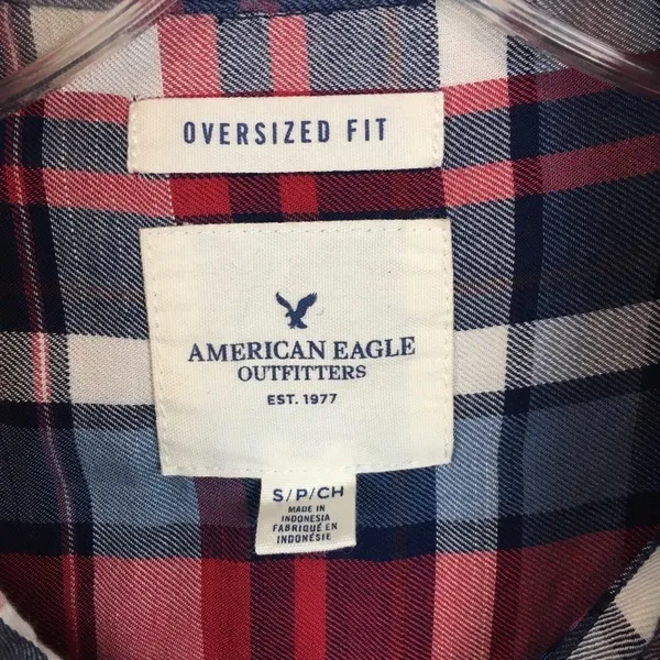 AMERICAN EAGLE Plaid Button Down Shirt Lightweight - Image 4