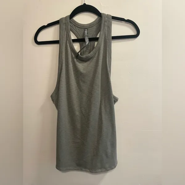 NWOT Vuori Sunrise High Neck Tank - Image 7