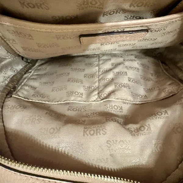 Michael Kors Leather backpack - Image 8