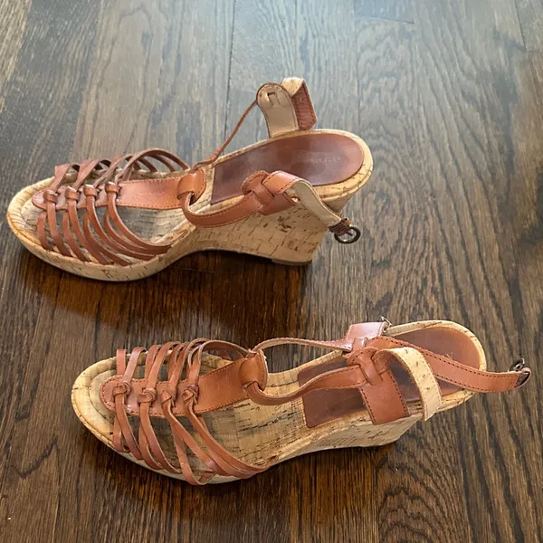 Audrey Brooke Brown Wedge Sandals - Image 3