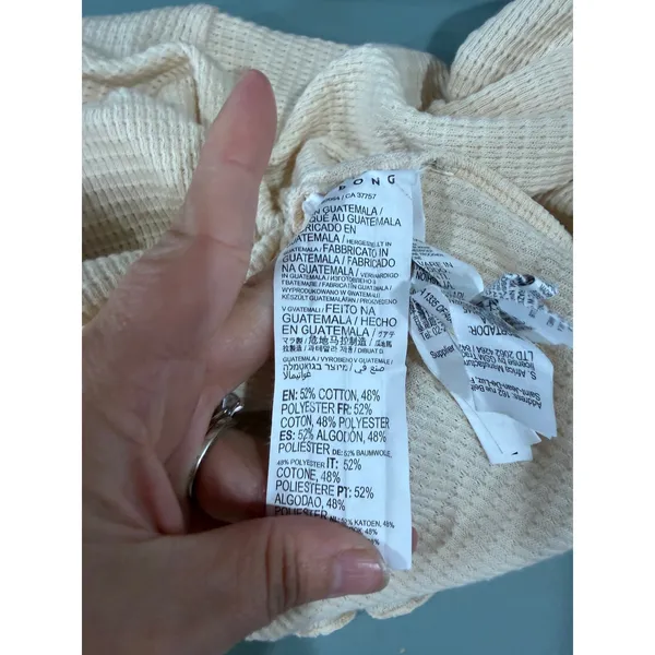 Billabong Essentials Light Yellow Waffle Knit Cropped Long Sleeve Thermal Top M - Image 6