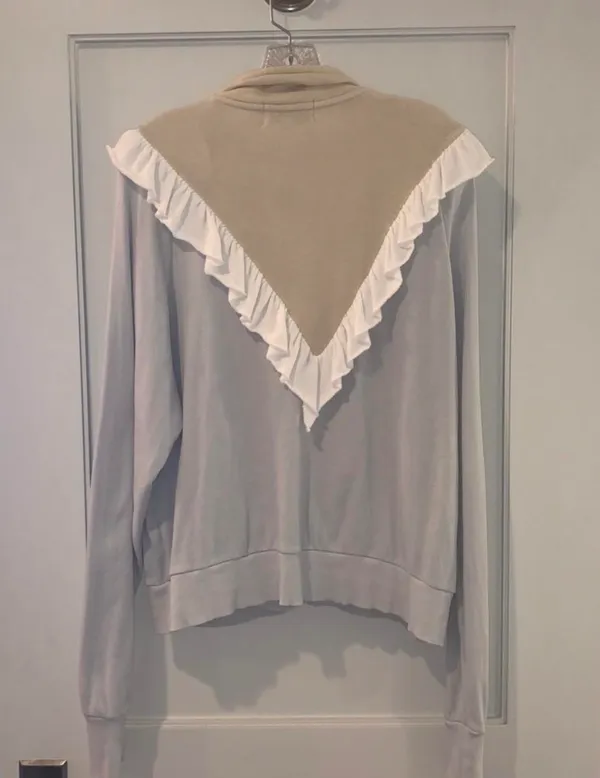 Wildfox SZ M  Prima Light Weight Pullover Excellent Cond! - Image 3