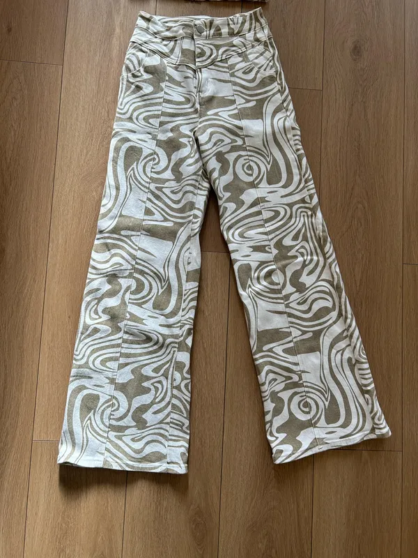 Neutral Swirl Print High-Waist Wide Leg Pant Set - Image 4