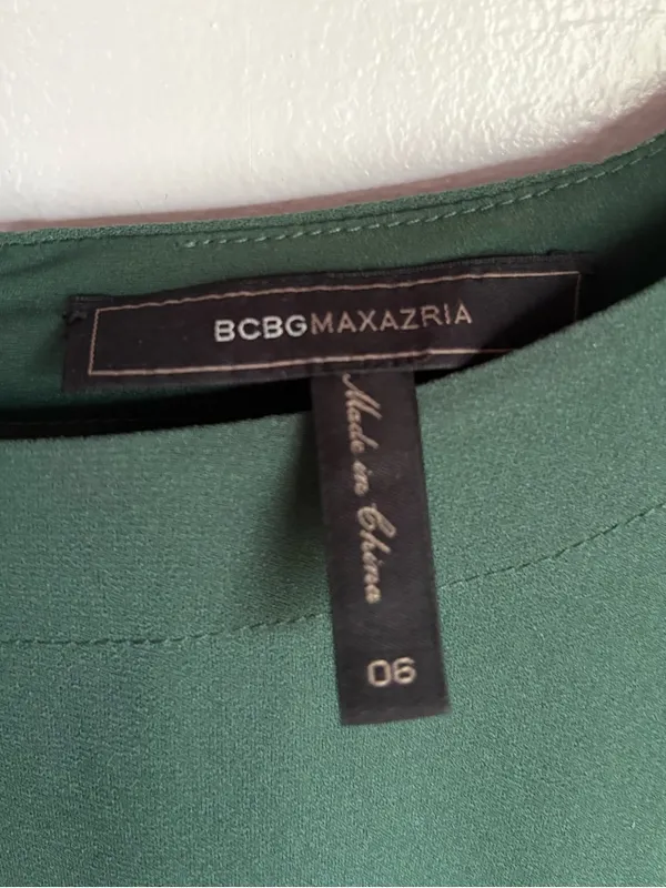 BCBGMAXAZRIA Cicely Emerald Green Asymmetrical Tie Sleeve Dress Size 6 - Image 6
