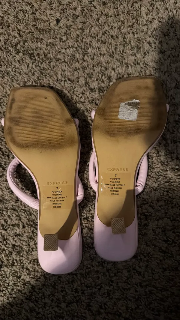Express Kitten Heels - Image 2