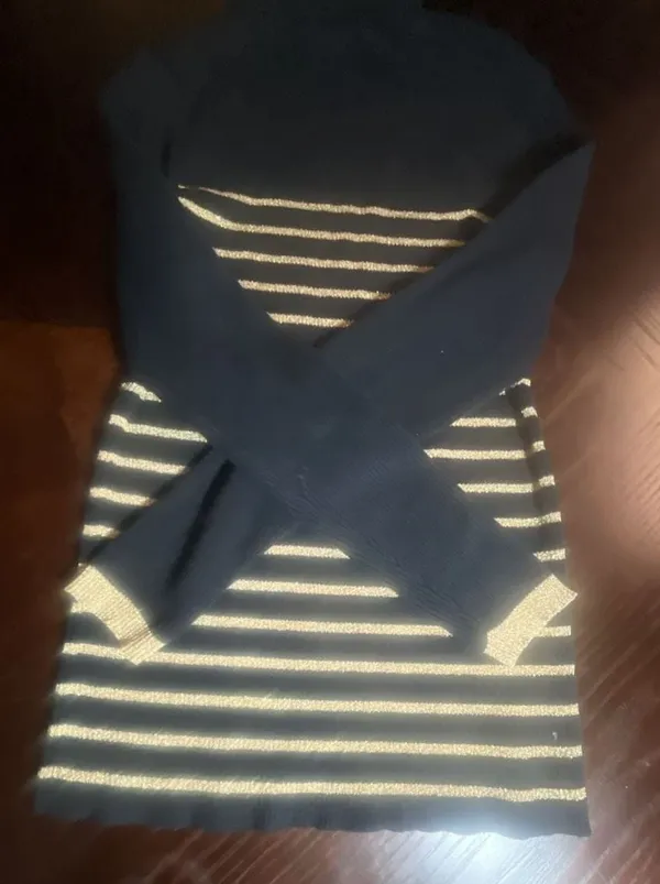 Lauren Ralph Lauren Black and Gold Metallic Striped Ribbed Turtleneck Sweater - Image 8
