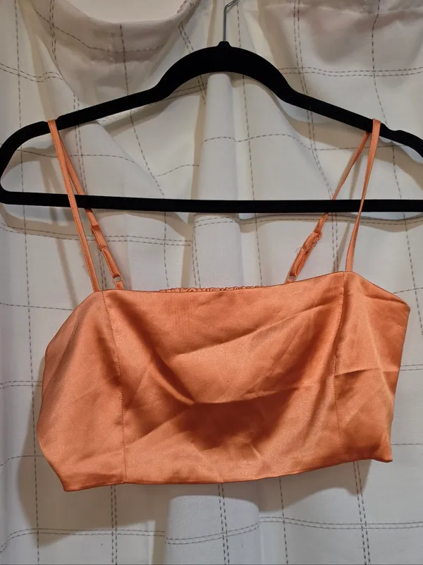 House Of Harlow Satin Cropped Cami Top - Image 2