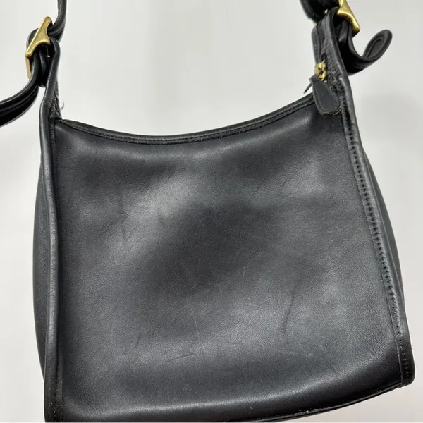 Vintage Coach 9997 Legacy Black‎ Genuine Leather Crossbody Bag - Image 2