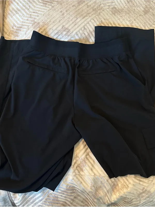 Athleta Black High-Rise Performance Leggings - Image 5