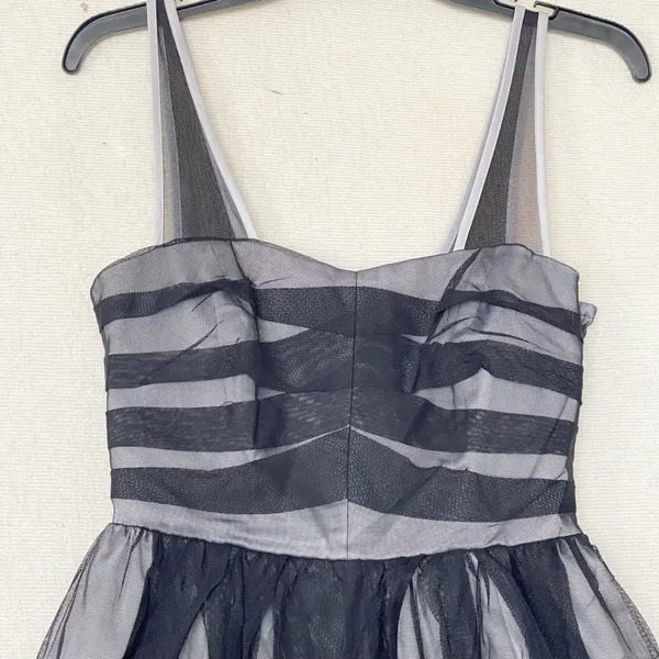 BCBGeneration Dress Mini Women’s Sz 8 - Image 4