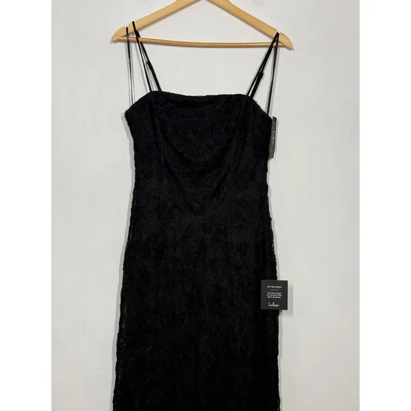 Lulus Joni Maxi Dress Women's Size Medium Black 3D Floral Applique Lace Slit NWT - Image 8