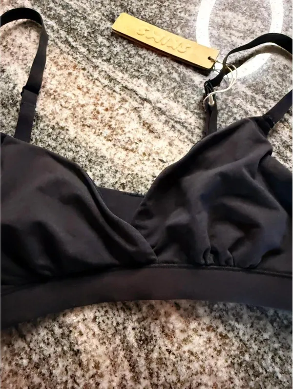 SKIMS Triangle Crossover Bra Onyx XS NWT - Image 5