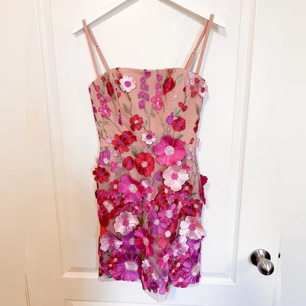 HELSI 3D Floral Embroidered Mini Dress NWT Size XS - Image 4