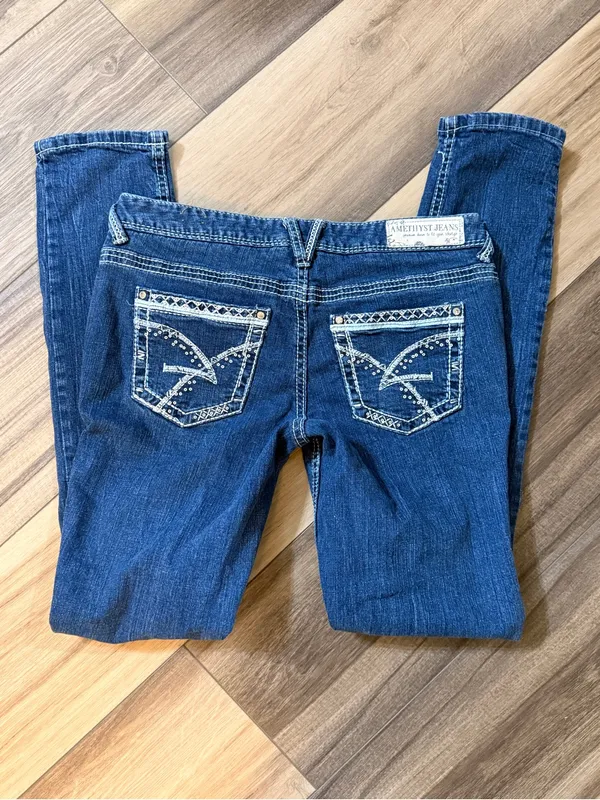 Y2K‎ Amethyst Jeans Low Rise Skinny Straight Leg Jeans Size 7 Embroidered Denim - Image 4