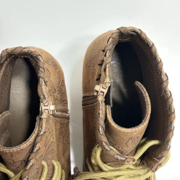 Comfort Boots Est 1946 Womens Sz 9.5 Brown Ankle Floral Print Lace Up Tassel - Image 13