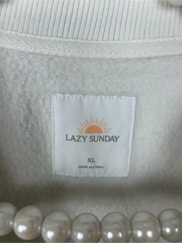 Lazy Sunday Santa Barbara Tennis Club Sweatshirt Size XL - Image 9