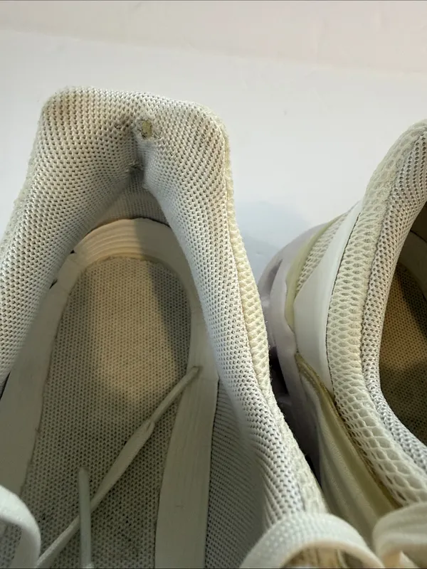 On Running Women's Sneakers in Cream - Image 7