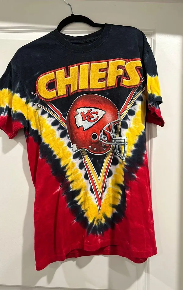 Kansas City Vintage Chiefs Shirt - Image 2