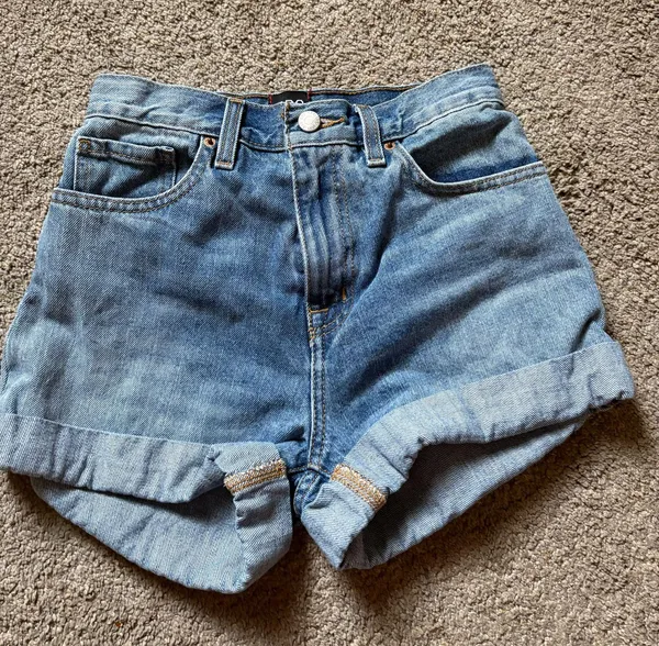BOG Urban Outfitters Jeans - Image 3